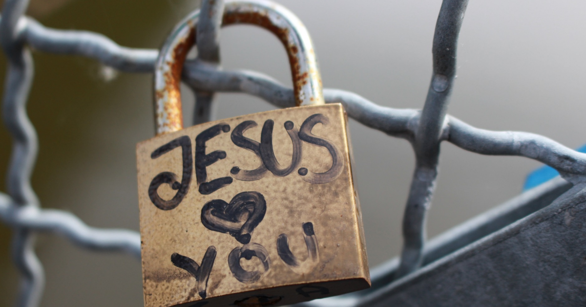 How to Love God in the Midst of Our Challenges